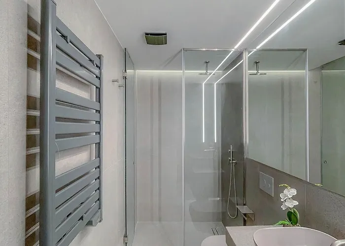 Luxury Penthouse 1br * 테살로니키