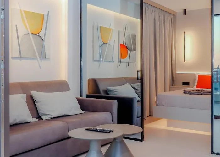 Luxury Penthouse 1br *