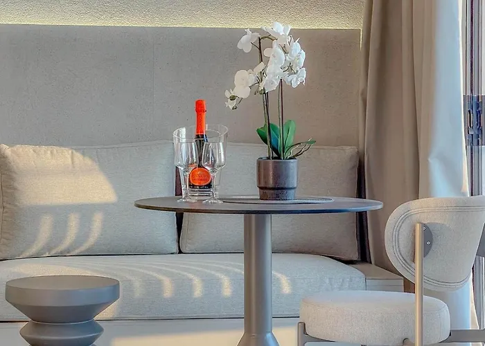 Luxury Penthouse 1br * 테살로니키