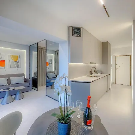 Luxury Penthouse 1br Apartament
