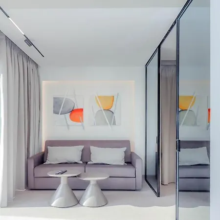 Luxury Penthouse 1br Apartament *