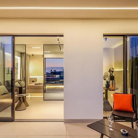 Luxury Penthouse 1br Appartement *