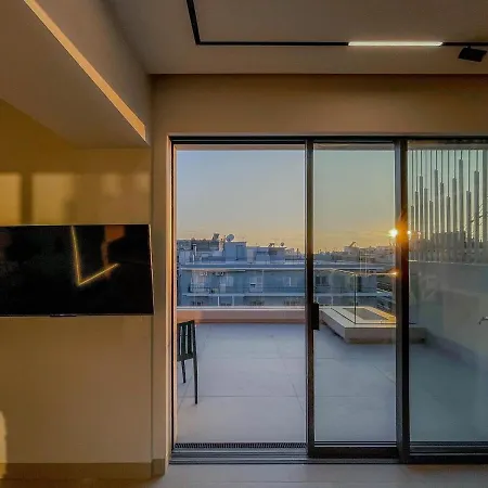 Luxury Penthouse 1br