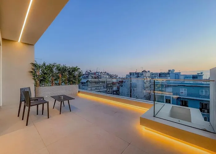 Luxury Penthouse 1br *
