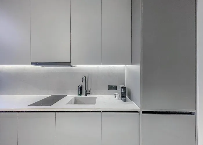 Luxury Penthouse 1br * Soluň